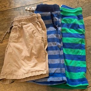 Boys Mini Boden shorts lot size 4